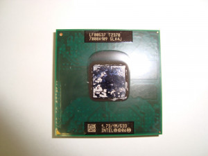 Процесор за лаптоп Intel Core Duo T2370 1.73/1M/533 SLA4J